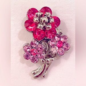 Vintage Flower Brooch